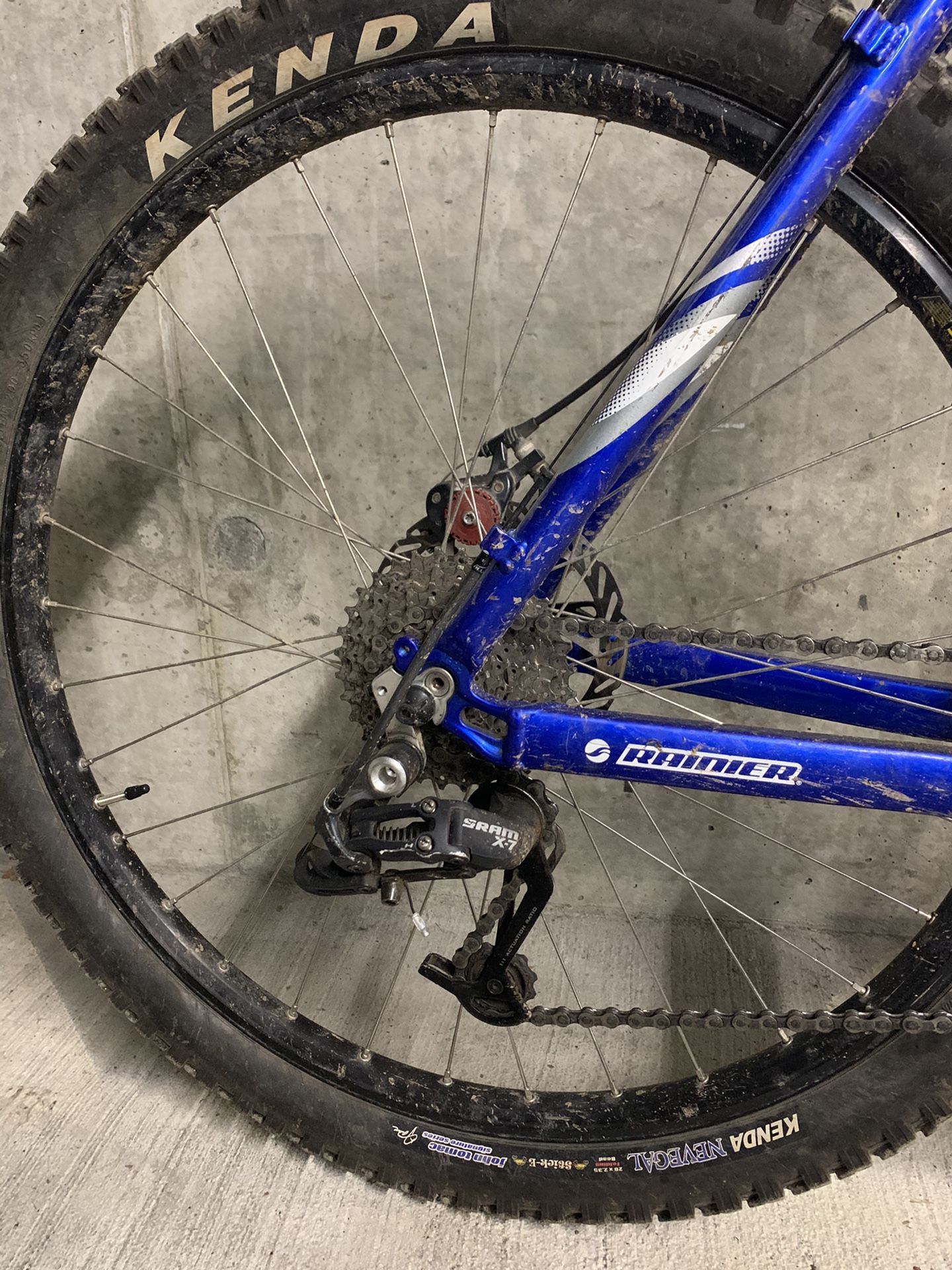 2003 Giant Rainier Mountain Bike for Sale in Seattle, WA OfferUp