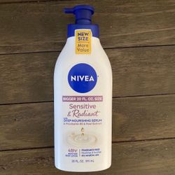 Nivea Sensitive & Radiant Lotion 20oz 