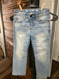 Girl’s Youth Jeans Size 6 By Cat & Jack