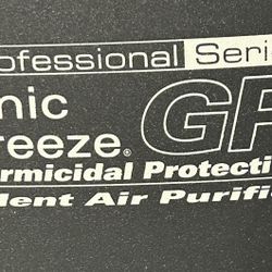 SHARPER IMAGE SI861 Ionic Breeze GP Germicidal Silent Air Purifier   $75