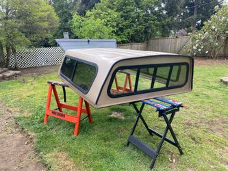Truck canopy