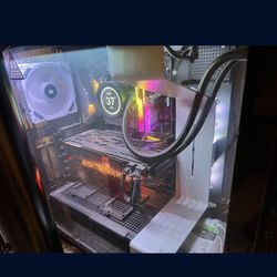 Customized Build Gaming PC