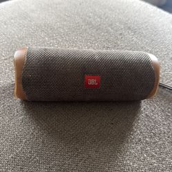 JBL Flip 5