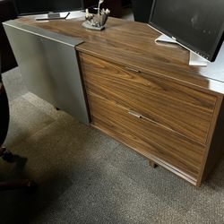 Credenza 