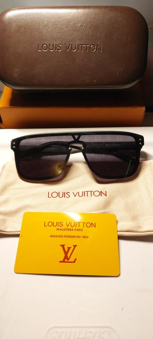 Louis Vuitton LV Waimea Sunglasses Black Monogram Logo Z1082E Shades Glasses
