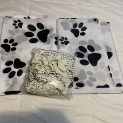 Paw Print Backdrop