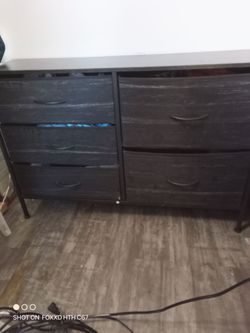 5 dresser