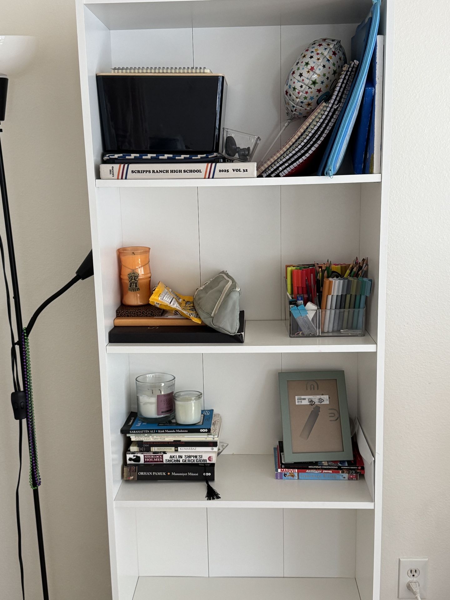 Ikea BILLY Bookcase/Bookshelf