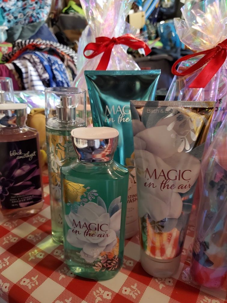 Set por $25 cada uno