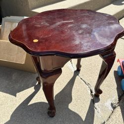 Cherry Wood End Table