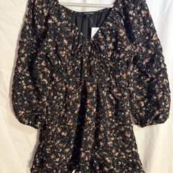 BNWT Dress, 3/4 Length Sleeve, Black Floral Print, Juniors Small, Mary & Mo