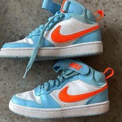 High Top Nikes