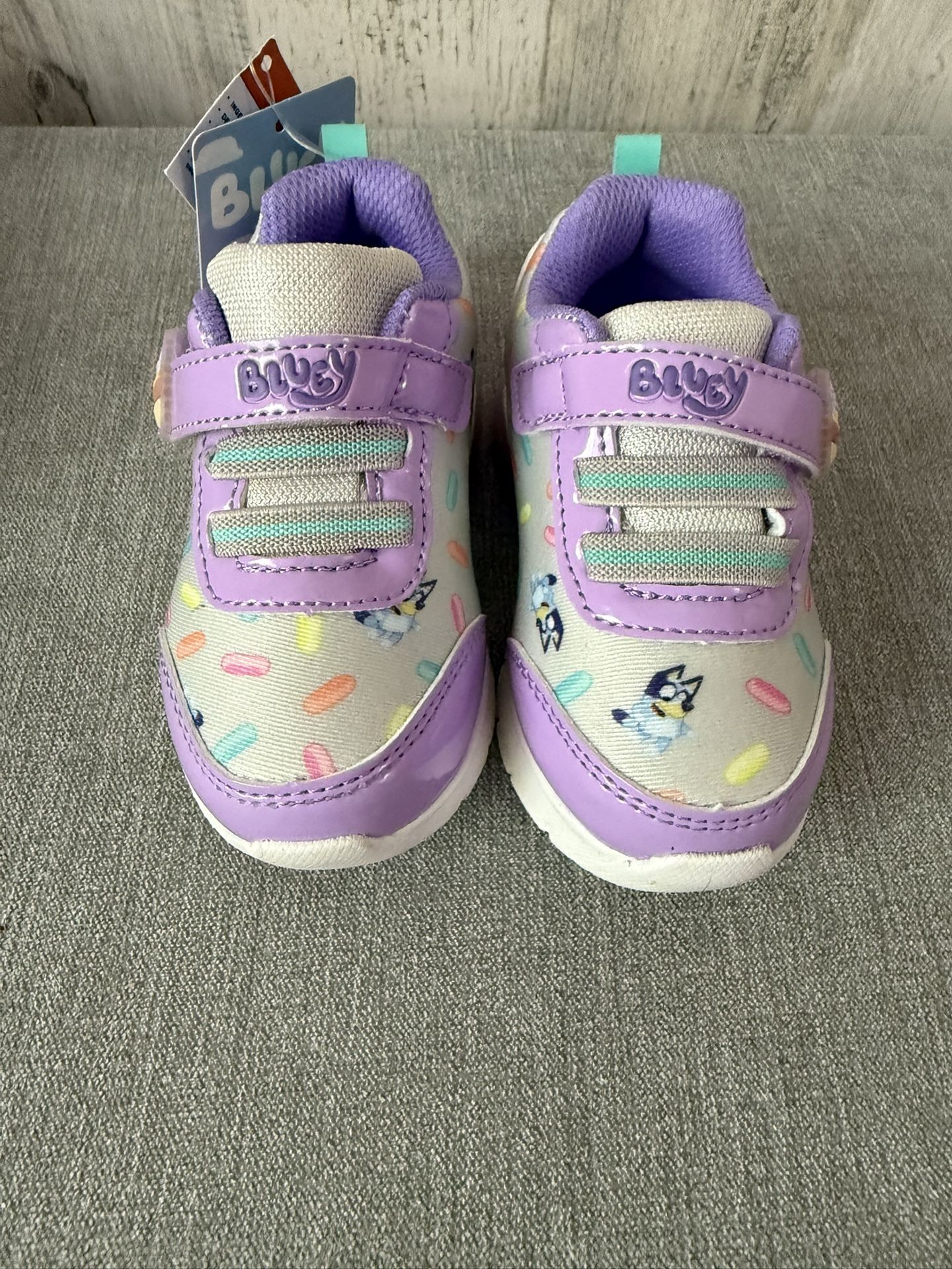 Bluey Light Up Shoes New In Box 5