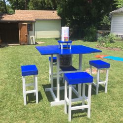 Crab Picking / Bar Table and Chairs