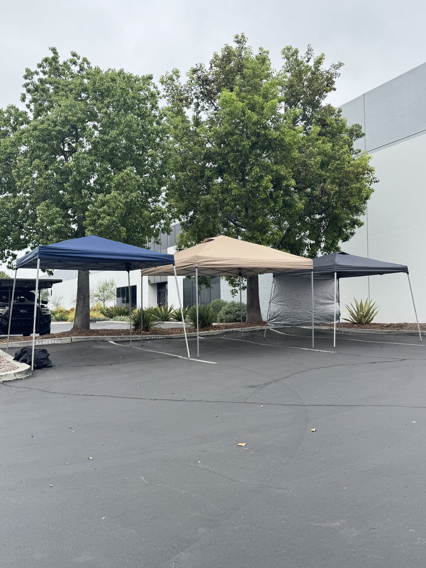 New 8’x8’ Angle Slant Leg Easy Up Canopy Tent