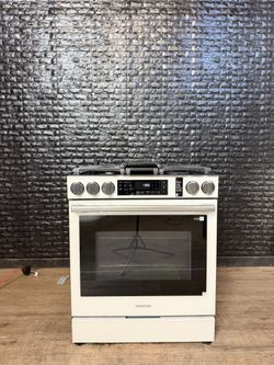 SAMSUNG BESPOKE GAS RANGE w/WARRANTY! R3686A