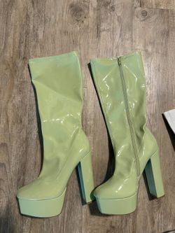 Women’s boots