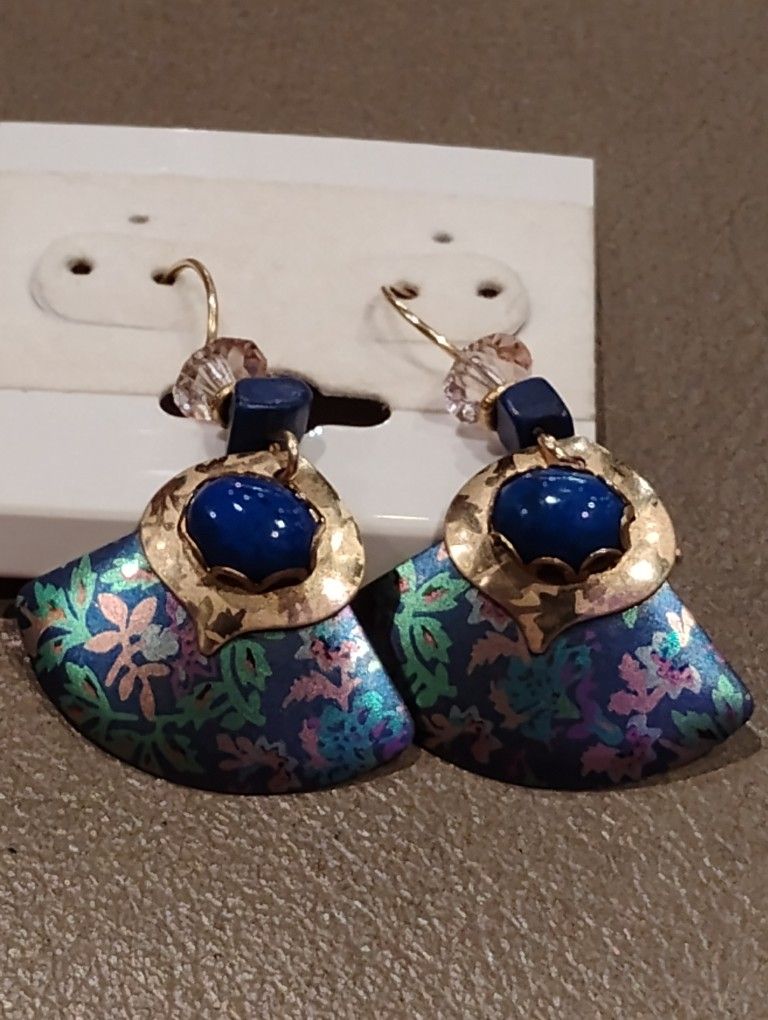 Holly Yashi Earrings Enamel Fan Hooksnew