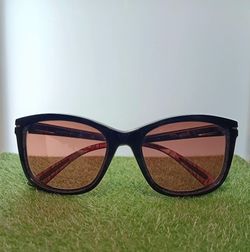 Oakley Drop In Moonlighter breast cancer awareness glasses