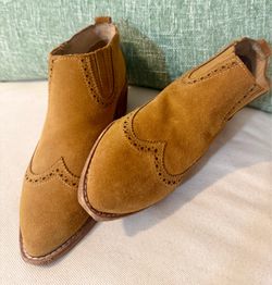 Madewell Tan Suede Chelsea Ankle Boots Size 7