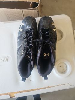 Under armor football cleats