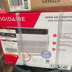 AC - Frigidaire 6,000 BTU  Window Air Conditioner with Wi-Fi  Covers 250 Sq Ft