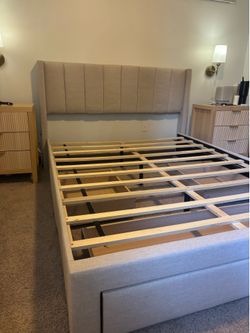 Upholstered Queen Storage Bed Frame