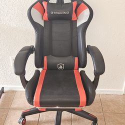 Tracing gaming chair