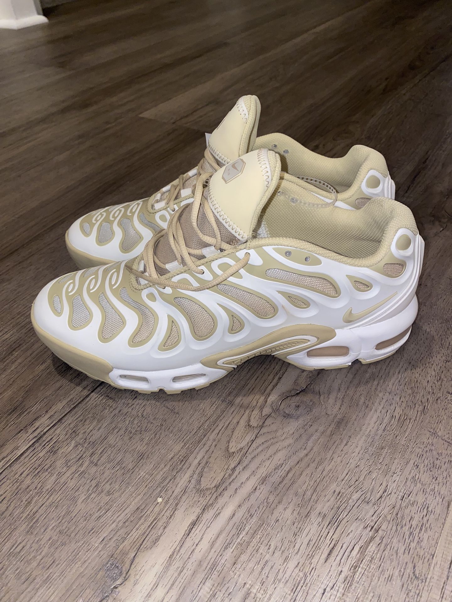 Nike Air Max Plus Drift.