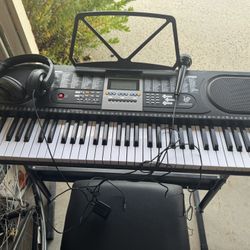 Costway Sonart 61-Key Electronic Keyboard Piano Starter Set Toy with Stand Bench Headphones (1 Of 2 Still Available)