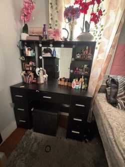 Black Vanity