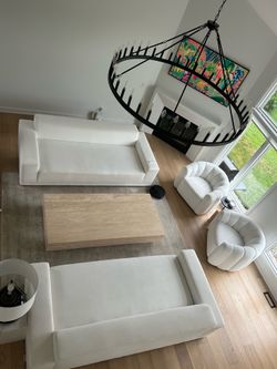 CB2 Modern Sofa – Like New (4 Months Old)