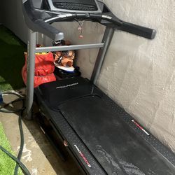 Treadmill 