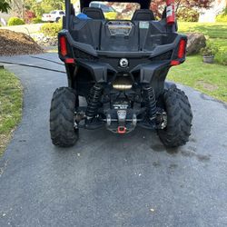 2023 Can-am, Sidebyside Only 400hrs On It 