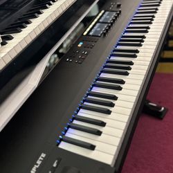 KOMPLETE KONTROL S88 Mk2 MIDI Controller Keyboard Piano