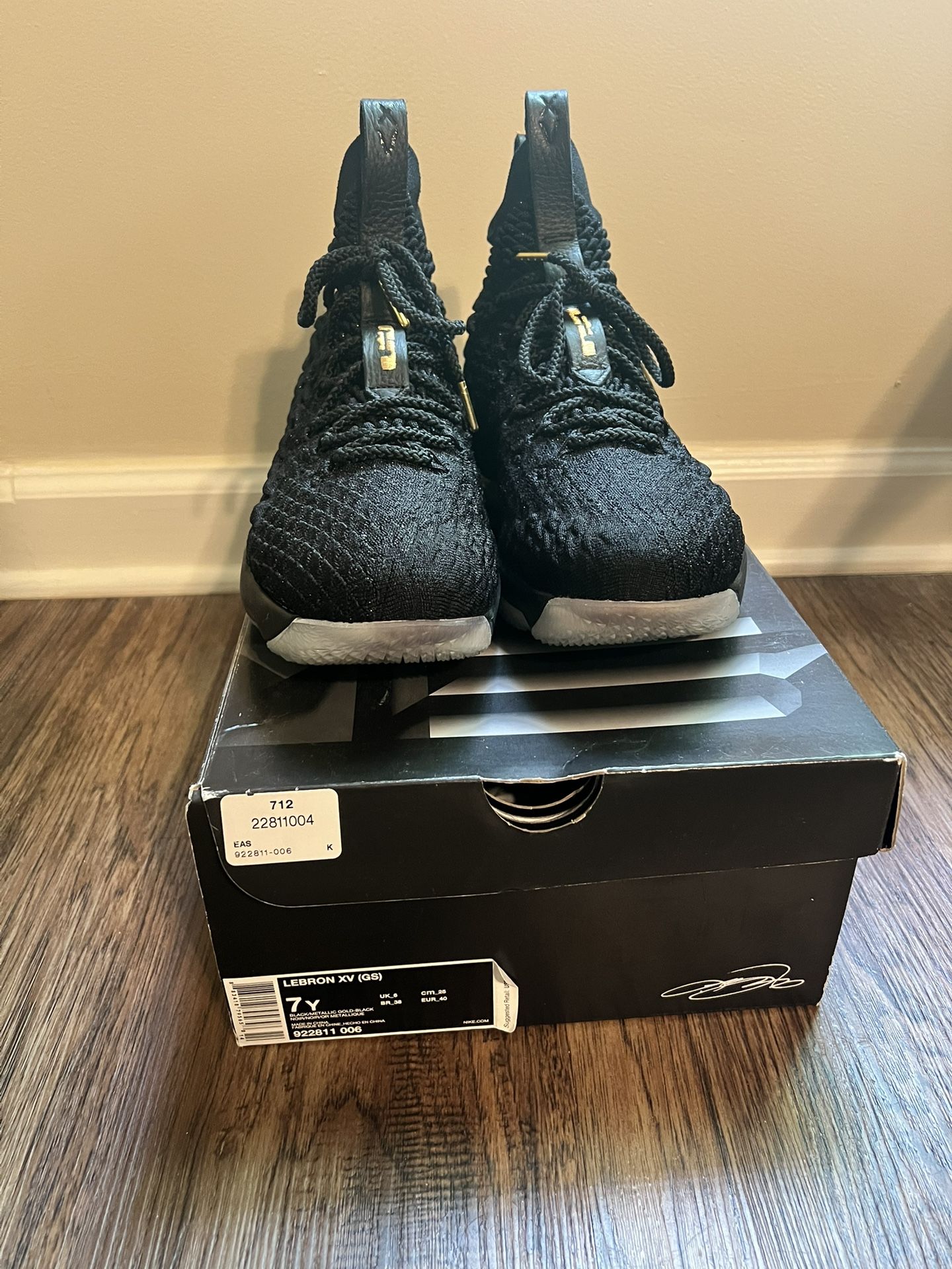 2017 Lebron 15 ‘Metallic Gold’ NIKE LeBron 15 black gold Xv 2017 basketball shoes | eBay main image 2