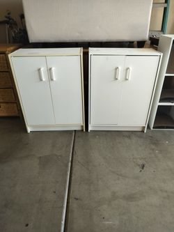 Cabinets.. Stackable..White..32 by 24..2 Left..$25 Each