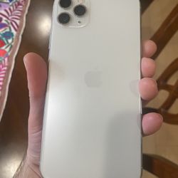 iPhone 11 Pro Max (White) - 256gb (AT&T/Cricket)