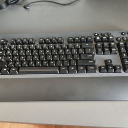 Logitech G613 Keyboard
