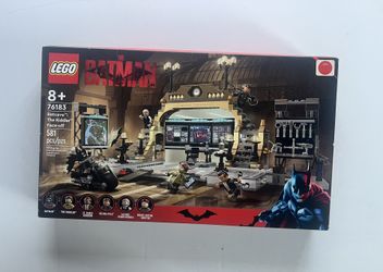 Lego BATCAVE