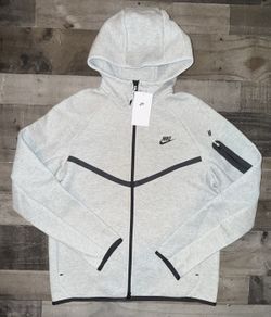 Men’s small light gray - white Nike tech