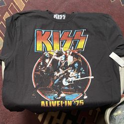 KISS band t-shirt