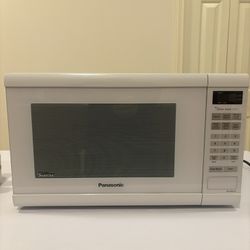 PANASONIC White Microwave