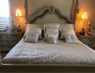 King bed and dresser
