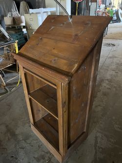 Solid wood pulpit lecture writing clerk’s desk 29W 20 D 54H