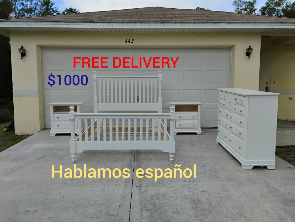 Queen Size Bedroom Set GREAT CONDITION 🚛 FREE DELIVERY 🚛