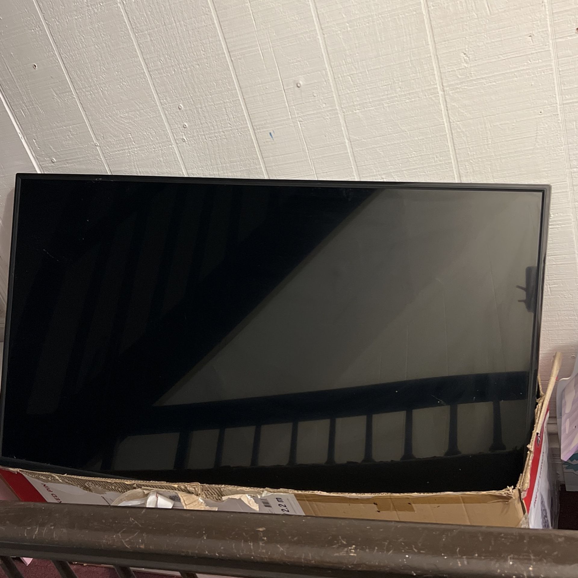 60 Inch Toshiba TV With chromecasting
