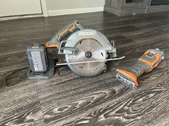 Saw grinder