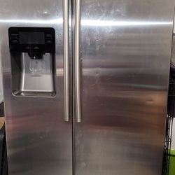 Samsung Refrigerator 