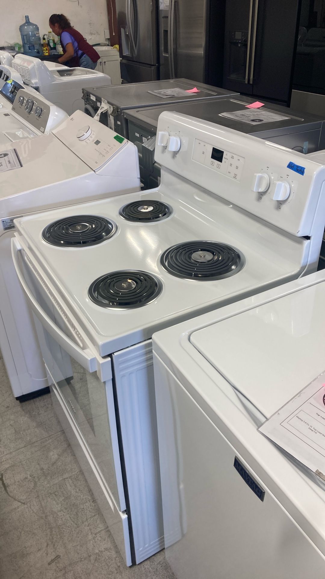 Single Oven Electric Range 